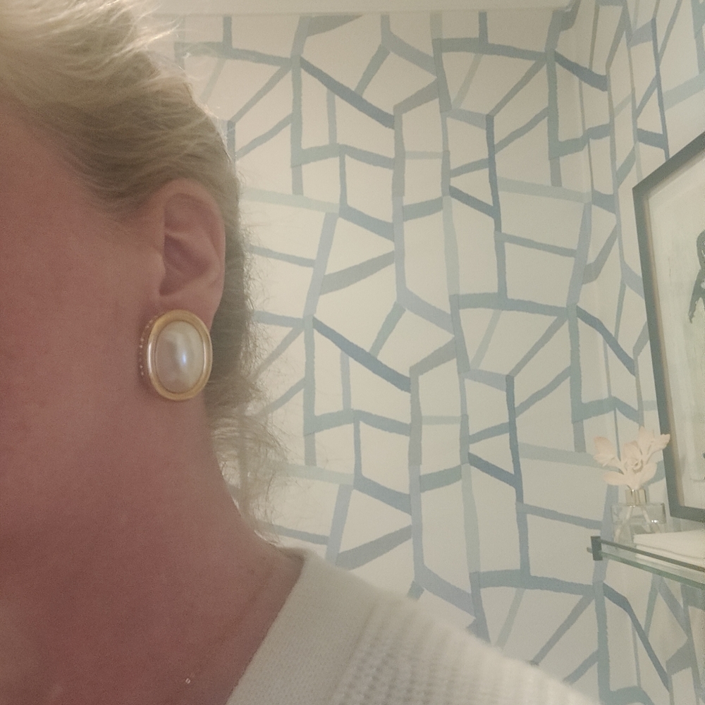 Givenchy earrings - Picture 4 of 5
